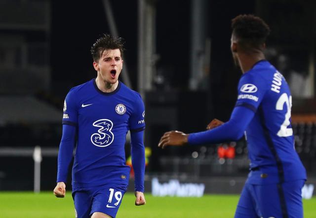 皇马四将染黄，贝林厄姆违规进场遭警告