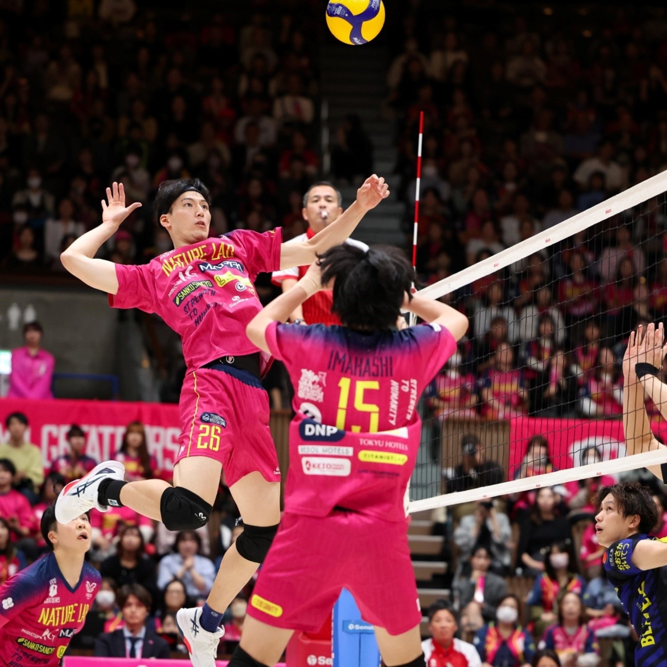 少儿不宜请谨慎观看 文班亚马遮天血帽扇懵巴雷特